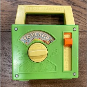 COPY - Vintage FISHER-PRICE #795 1983 Toyland Music Radio Toy